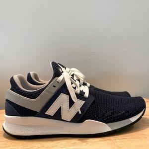New Balance 247 (Mens Size 9 US)